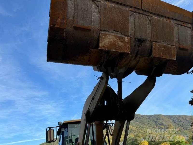 CAT 950G Naudoti ratiniai krautuvai