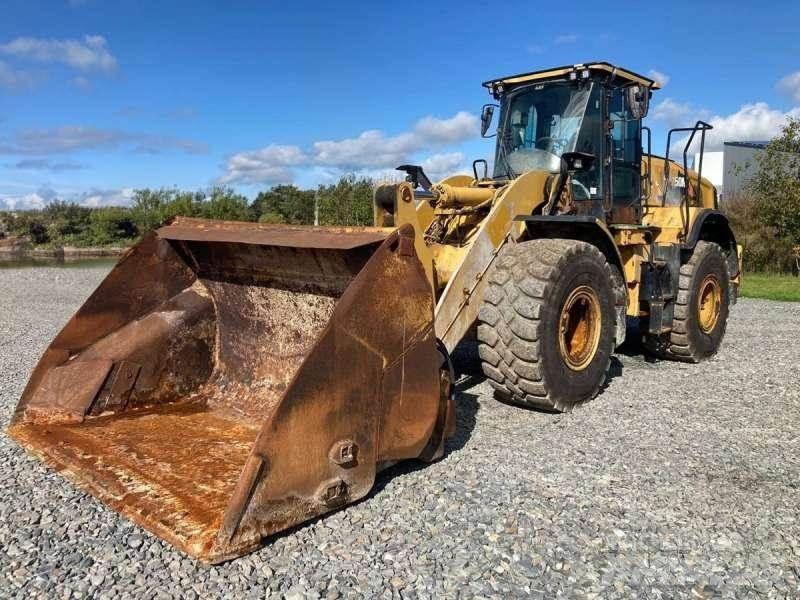 CAT 950M Naudoti ratiniai krautuvai