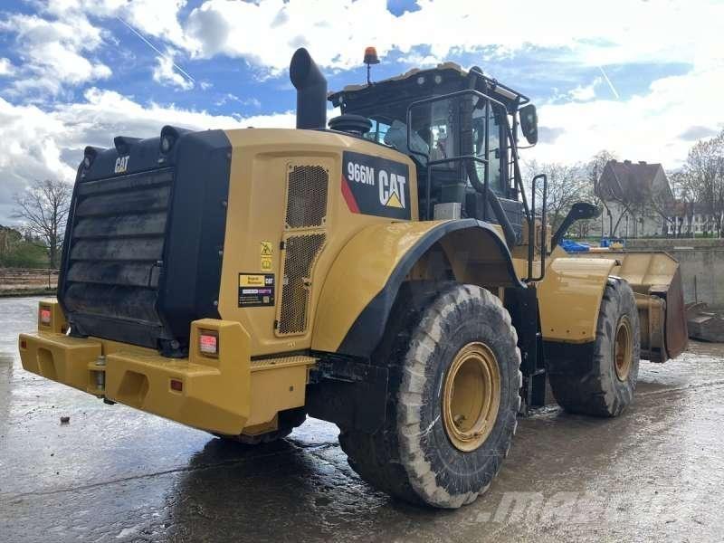 CAT 966M Naudoti ratiniai krautuvai