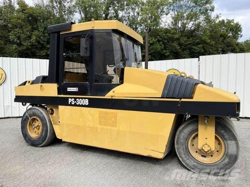 CAT PS300B Gruntiniai volai
