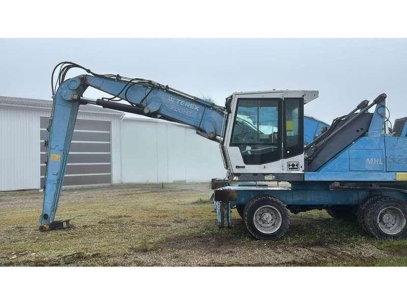 Fuchs MHL320 Atliekų / pramoniniai krautuvai