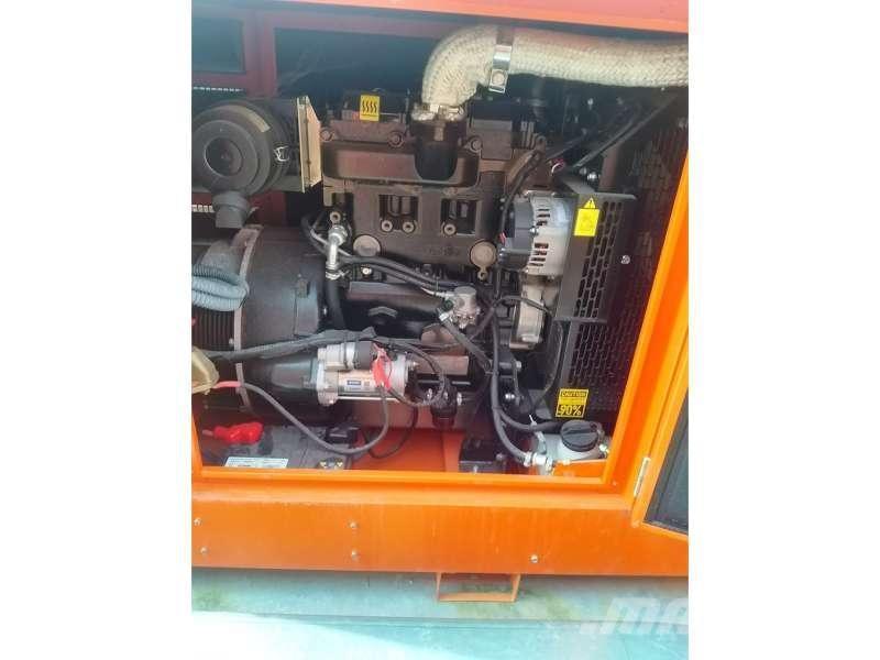  Gruau 22 KVA Dyzeliniai generatoriai