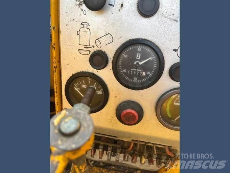 Hamm DV1022C Gruntiniai volai