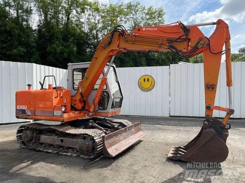 Hitachi EX60 Vikšriniai ekskavatoriai