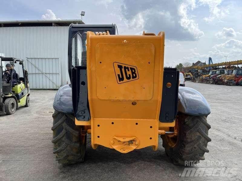 JCB 532-120 Teleskopiniai krautuvai