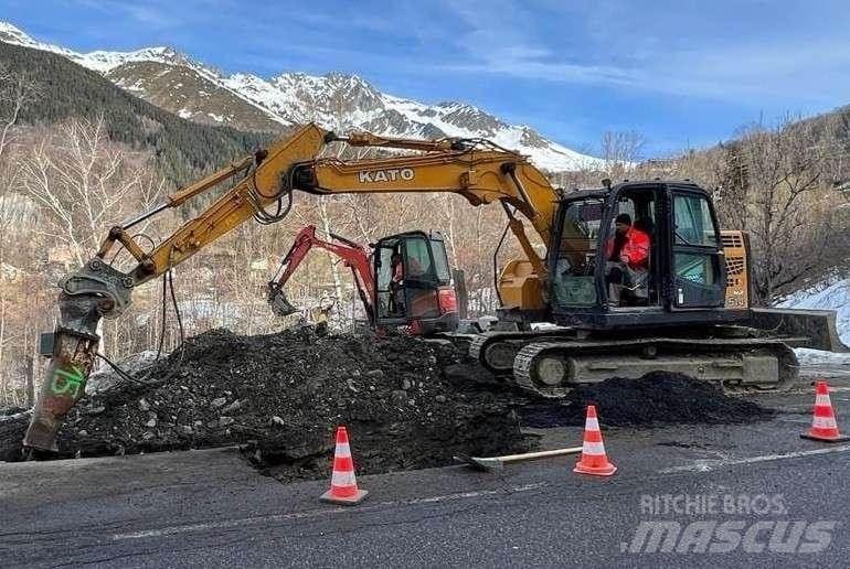 Kato HD514MR Vikšriniai ekskavatoriai