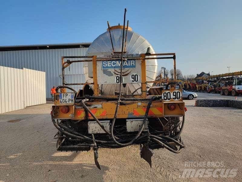 Renault G260 Statyba - Kita
