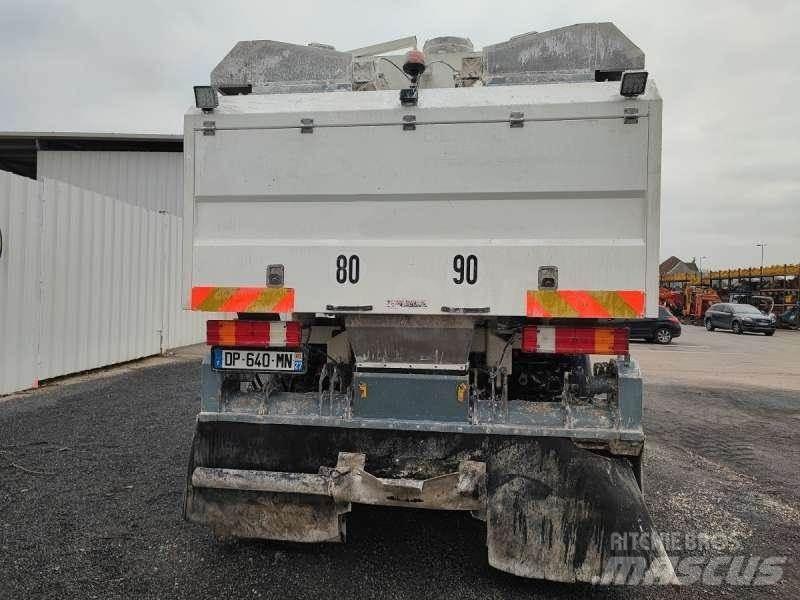Unimog U500 Statyba - Kita