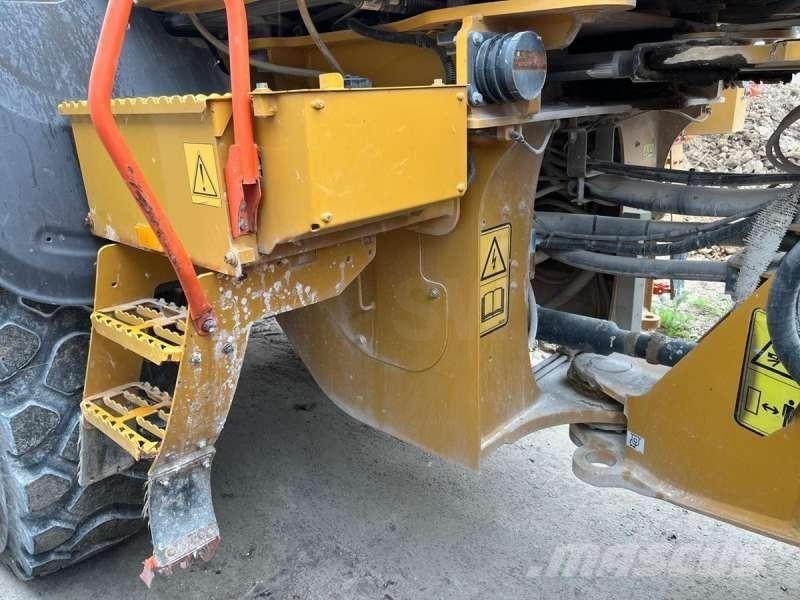 Volvo L110H Naudoti ratiniai krautuvai