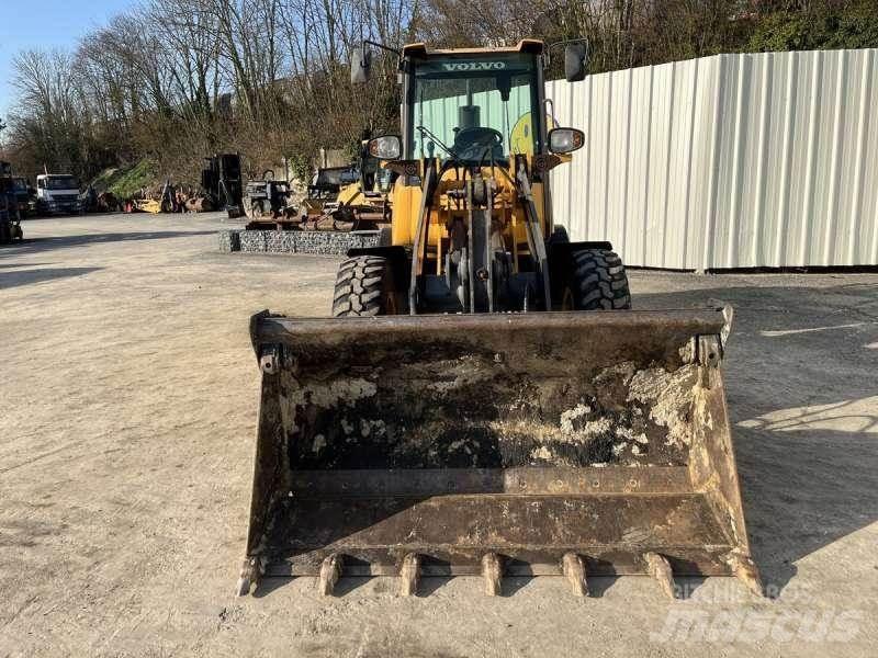 Volvo L28F Mini krautuvai