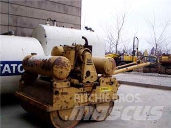 Ammann R90B Kiti volai