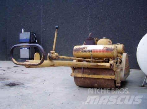 Ammann R90B Kiti volai