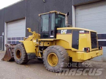 CAT 938G Naudoti ratiniai krautuvai