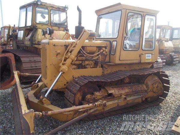 CAT D4D Vikšriniai buldozeriai
