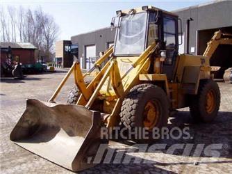 JCB 410 Naudoti ratiniai krautuvai