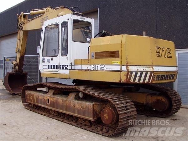 Liebherr 912 Vikšriniai ekskavatoriai
