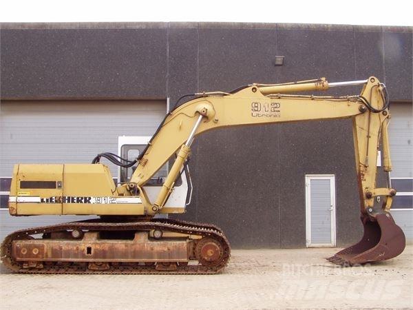 Liebherr 912 Vikšriniai ekskavatoriai