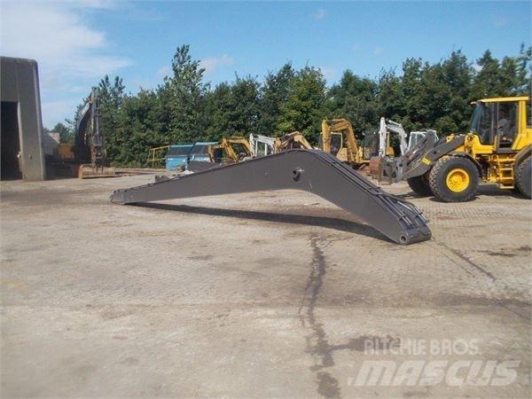 Longreach BOOM Statyba - Kita
