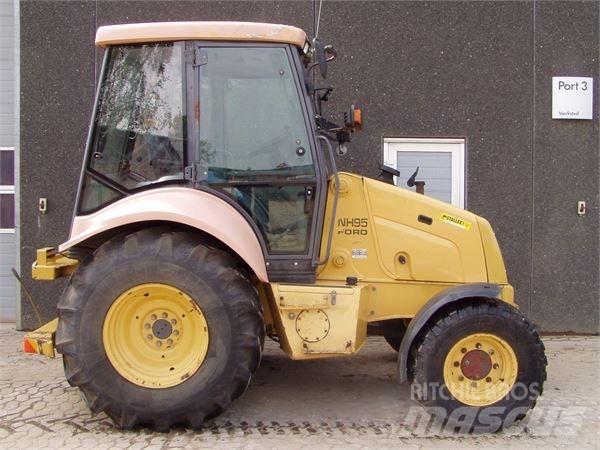 New Holland NH95 Traktoriai