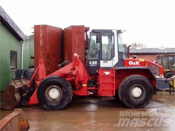 O&K L25C Naudoti ratiniai krautuvai