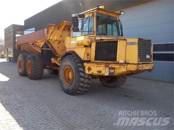 Volvo A25C Karjeriniai savivarčiai