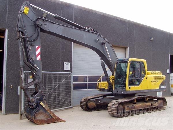 Volvo EC240BNLC Vikšriniai ekskavatoriai