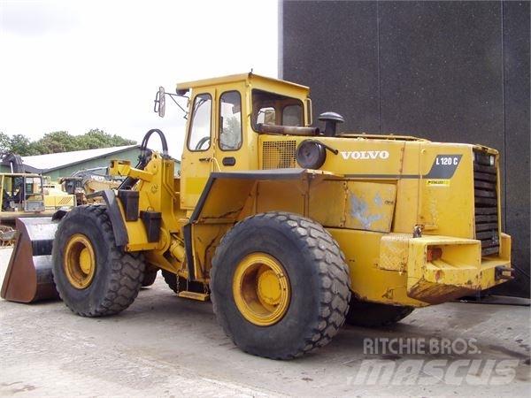 Volvo L120 Naudoti ratiniai krautuvai