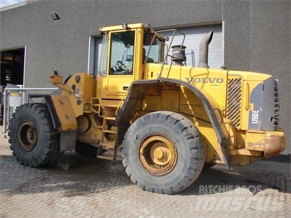 Volvo L150E Naudoti ratiniai krautuvai