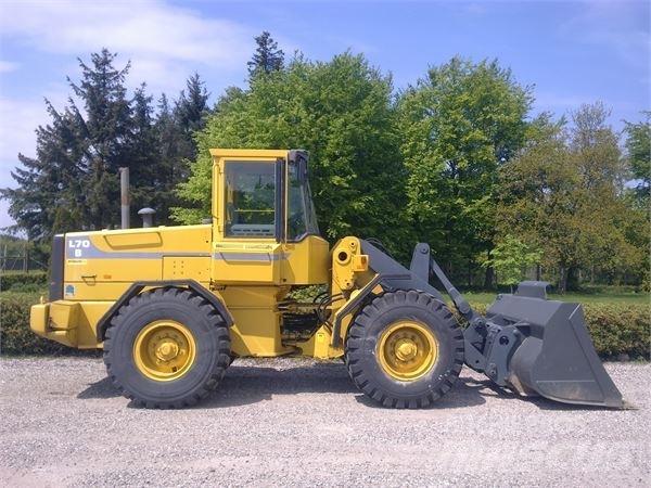 Volvo L70B Naudoti ratiniai krautuvai