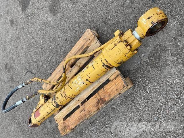 CAT 330 c , l-2060mm Hidraulikos įrenginiai