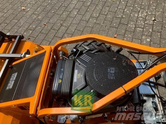 AS Motor AS Golfo laukų šienapjovės