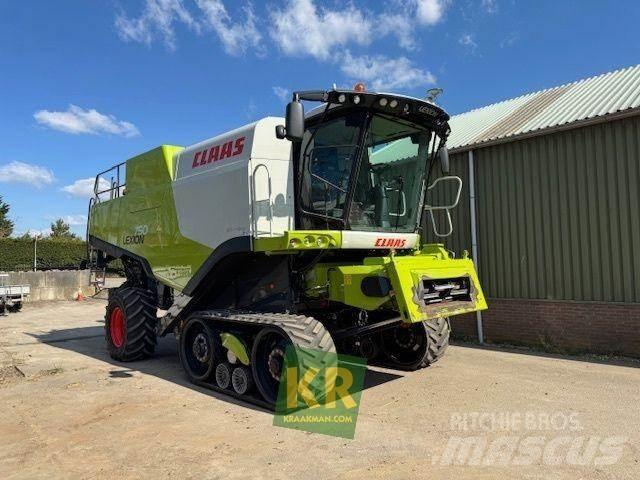 CLAAS LEXION 750 Derliaus nuėmimo kombainai