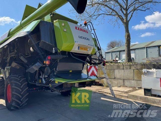 CLAAS LEXION 750 Derliaus nuėmimo kombainai