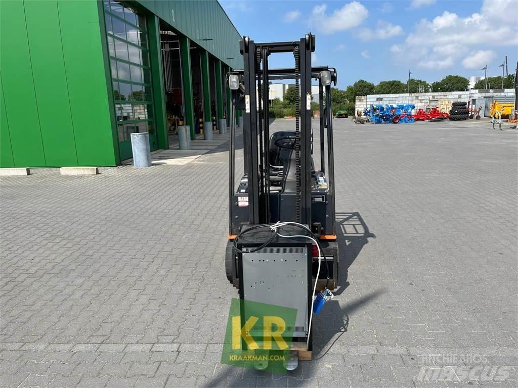 Doosan B18T Teleskopiniai krautuvai žemės ūkiui