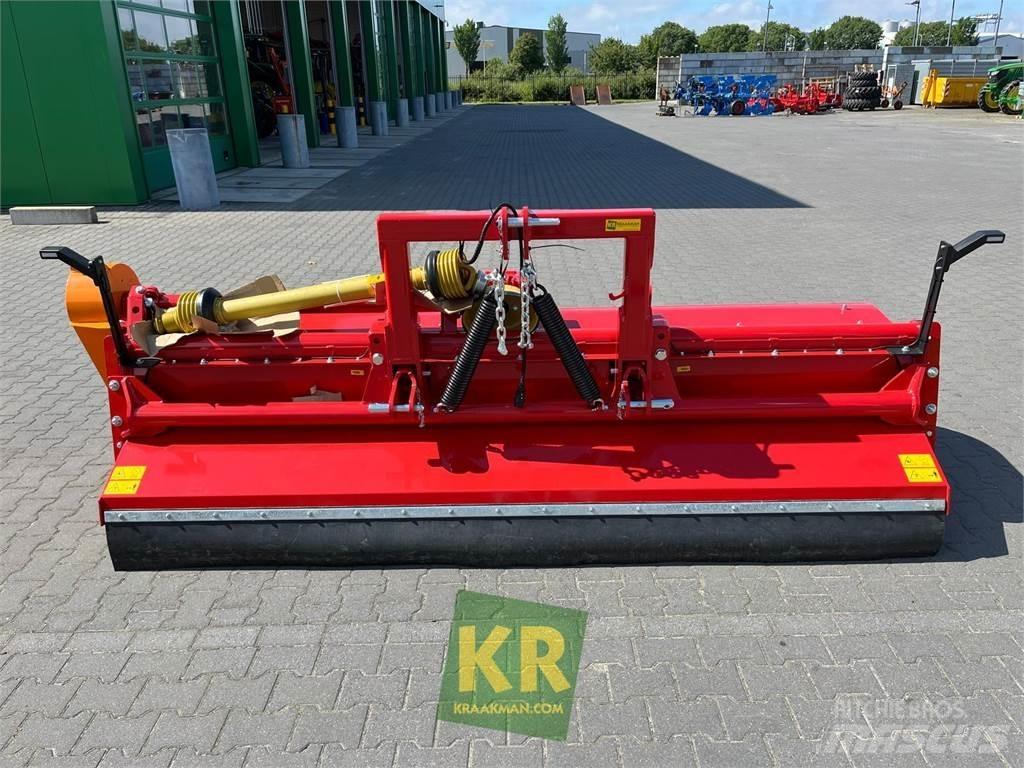 Dücker UM Ganyklų šienapjovės / rėžtuvės