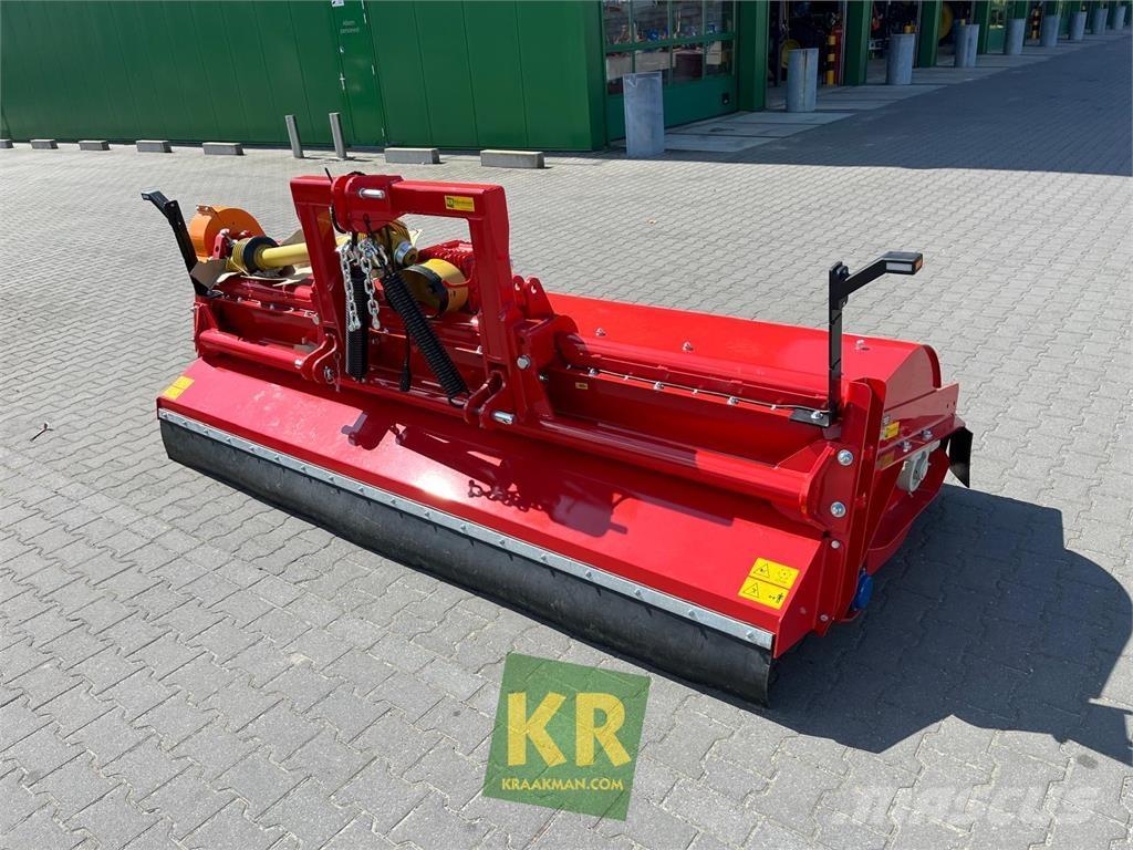 Dücker UM Ganyklų šienapjovės / rėžtuvės