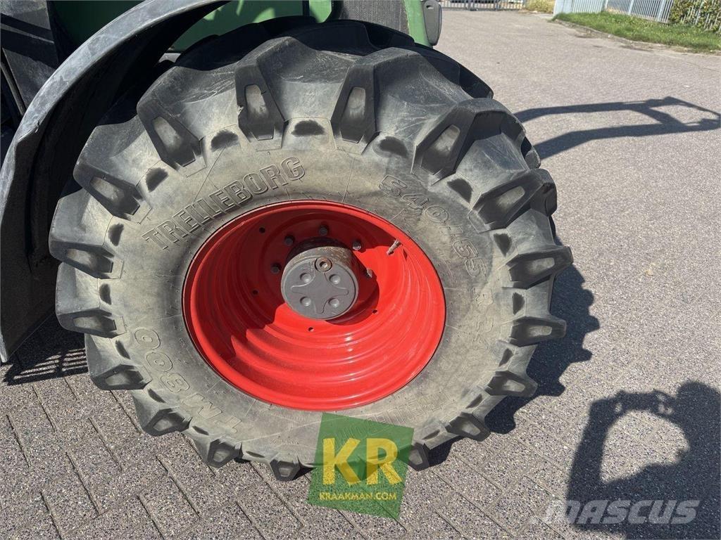 Fendt 716 Vario Traktoriai