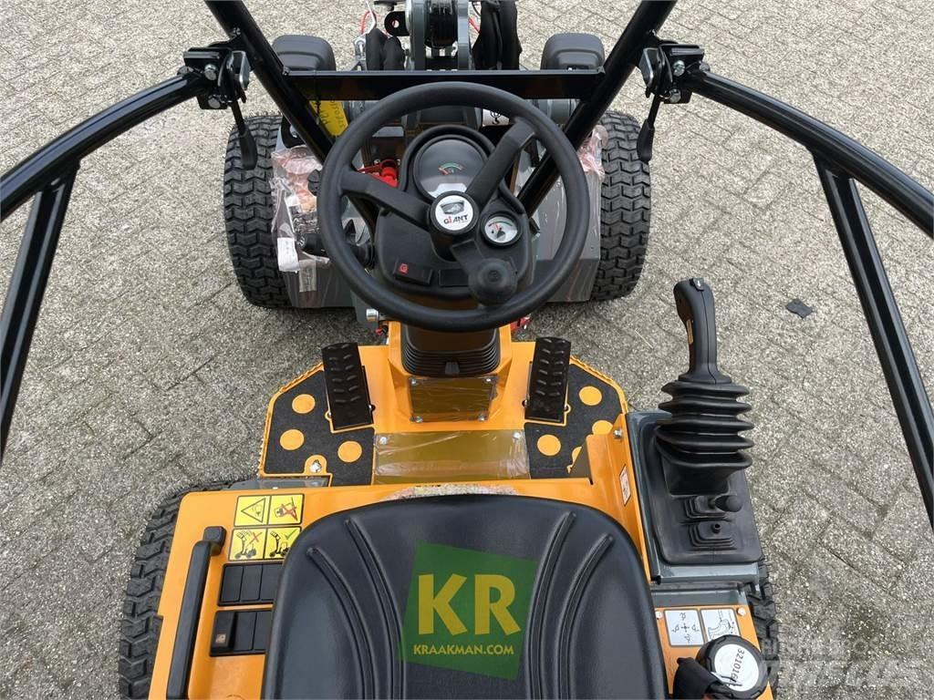 GiANT G1200 Frontaliniai krautuvai ir ekskavatoriai