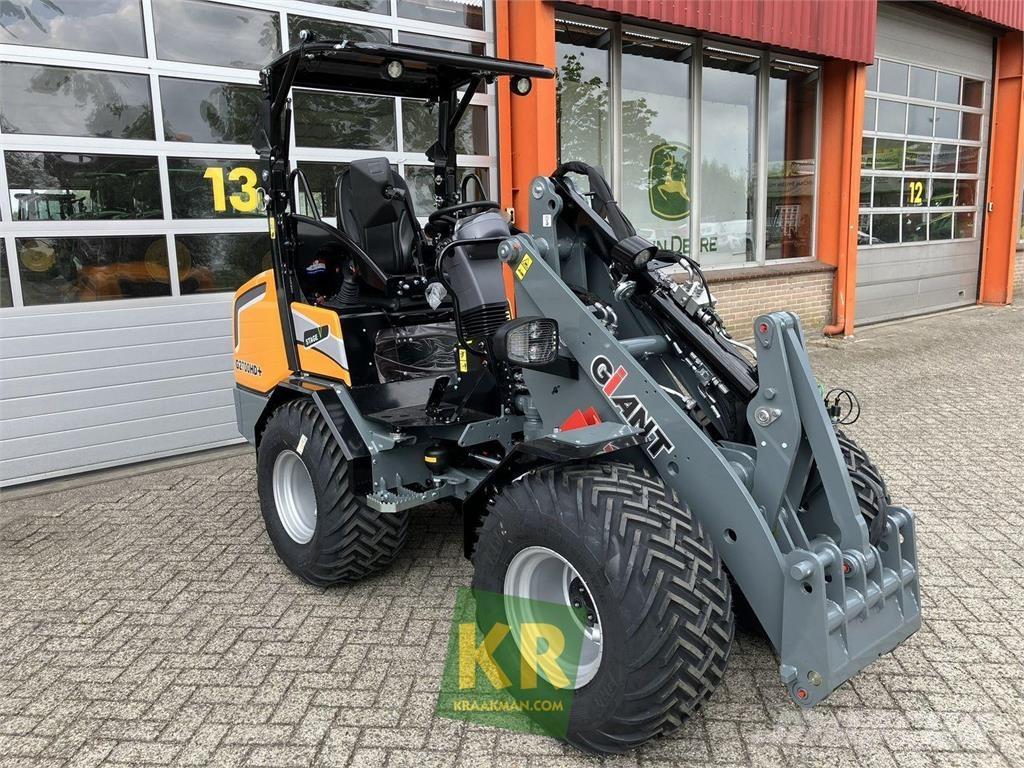 GiANT G2700 HD Frontaliniai krautuvai ir ekskavatoriai