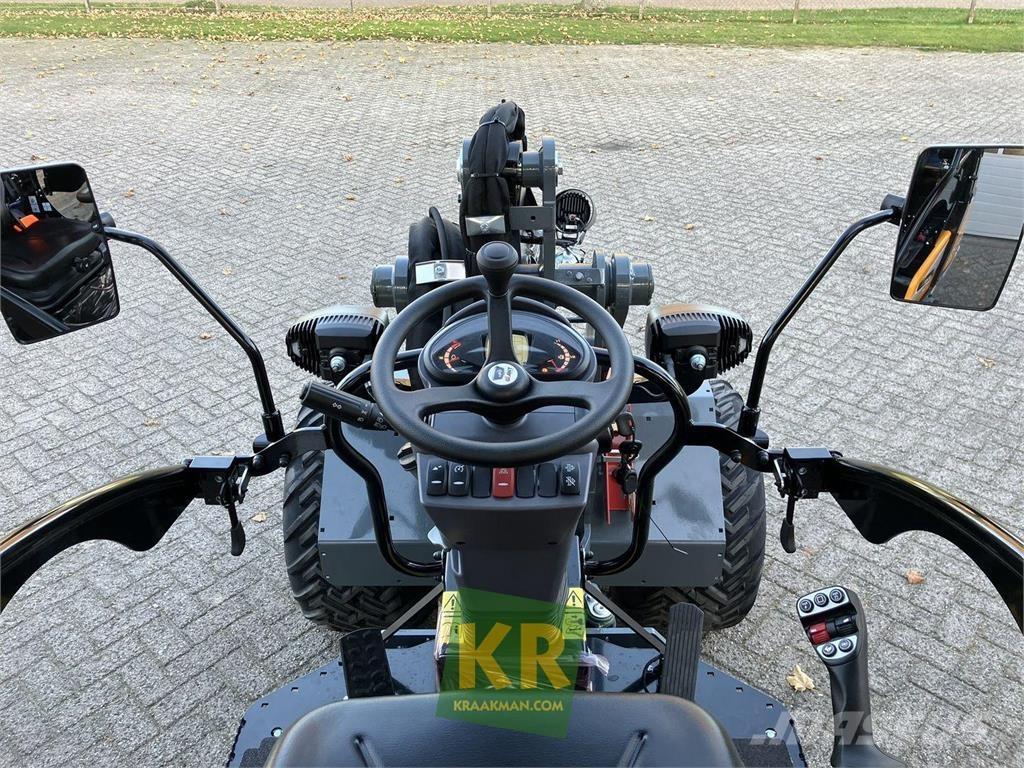 GiANT G2700 HD+ Frontaliniai krautuvai ir ekskavatoriai