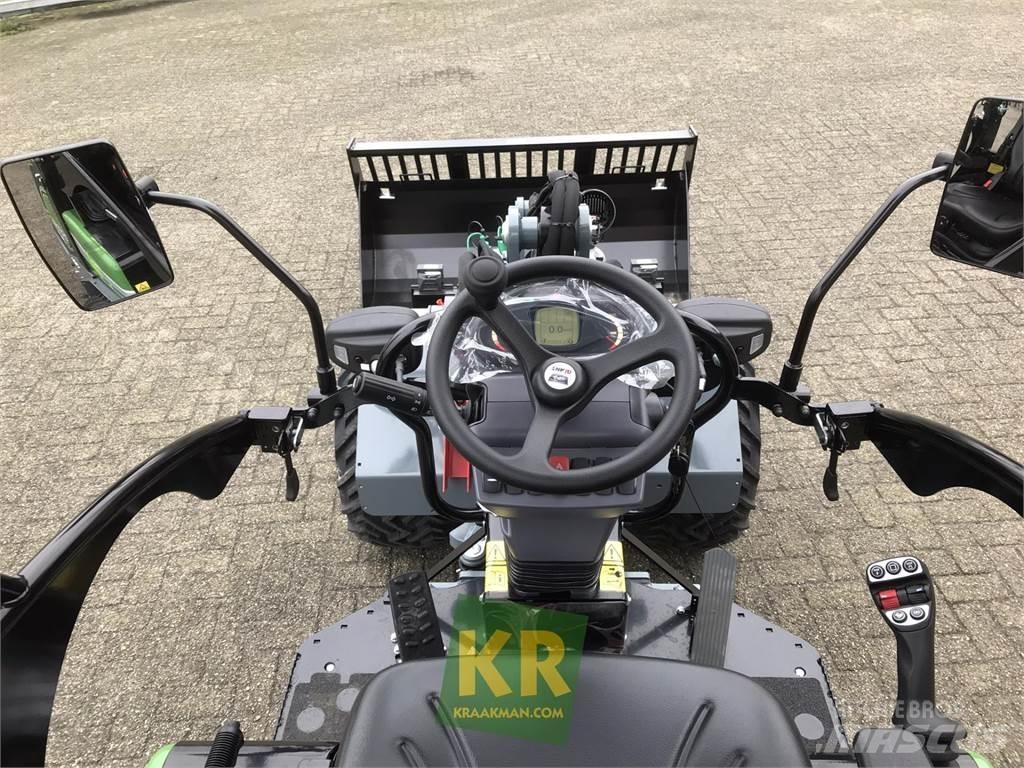 GiANT G2700E Frontaliniai krautuvai ir ekskavatoriai