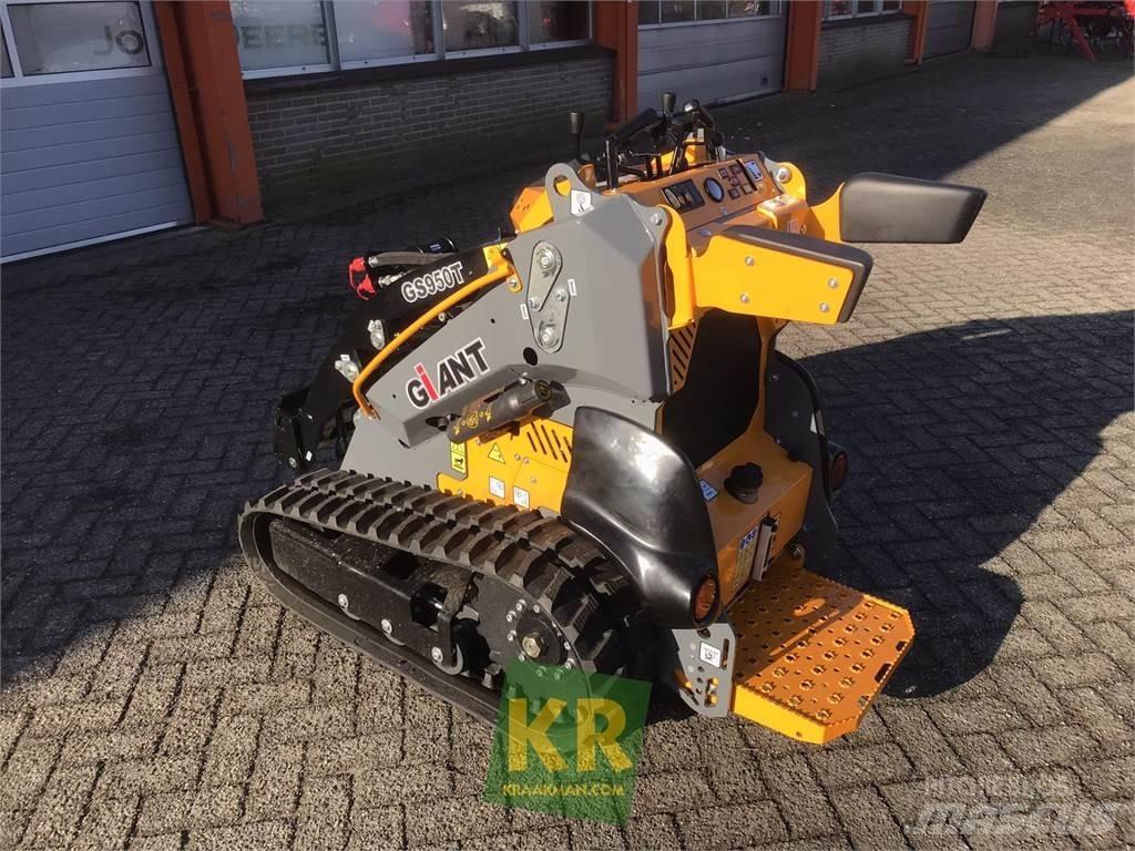 GiANT GS950T Frontaliniai krautuvai ir ekskavatoriai
