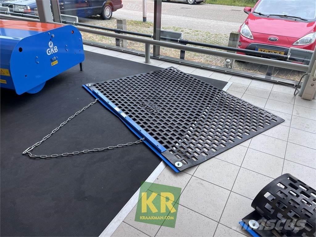  GKB Topfinish Aplinkos tvarkymas - Kita
