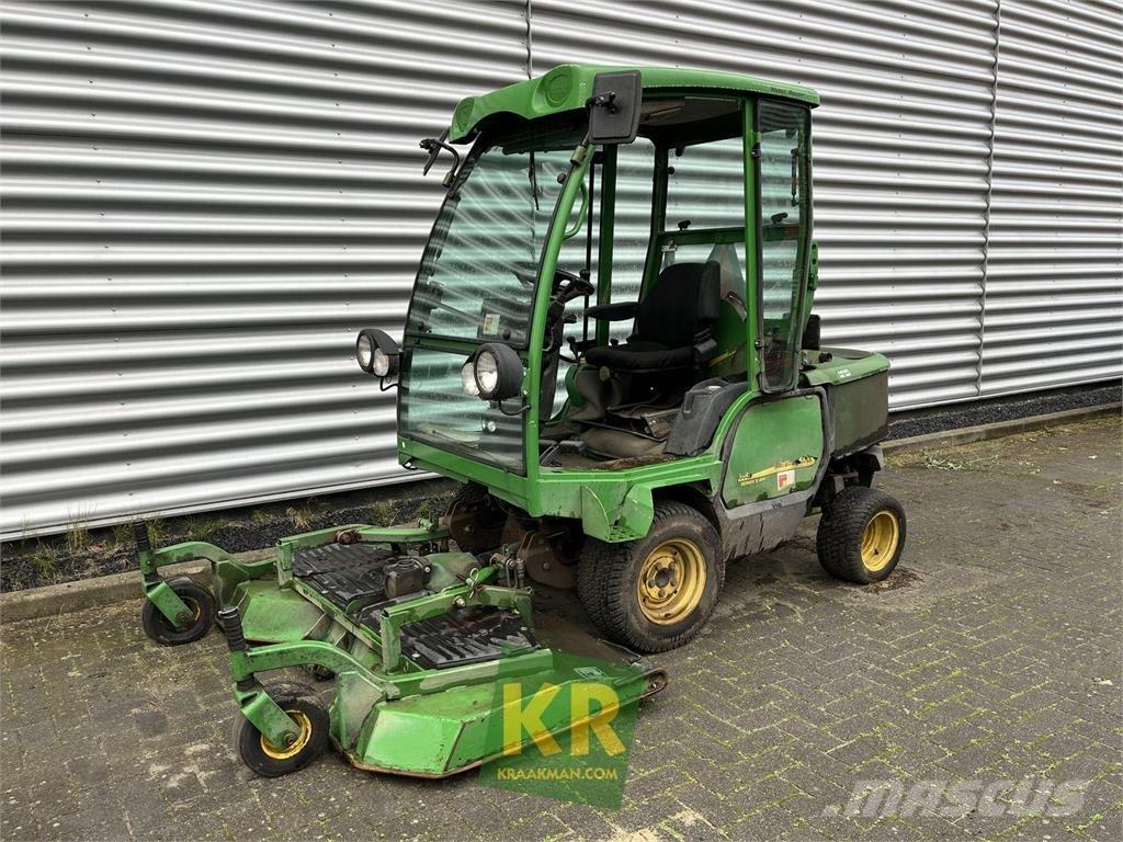 John Deere 1445 Trijų dalių pjaunamosios