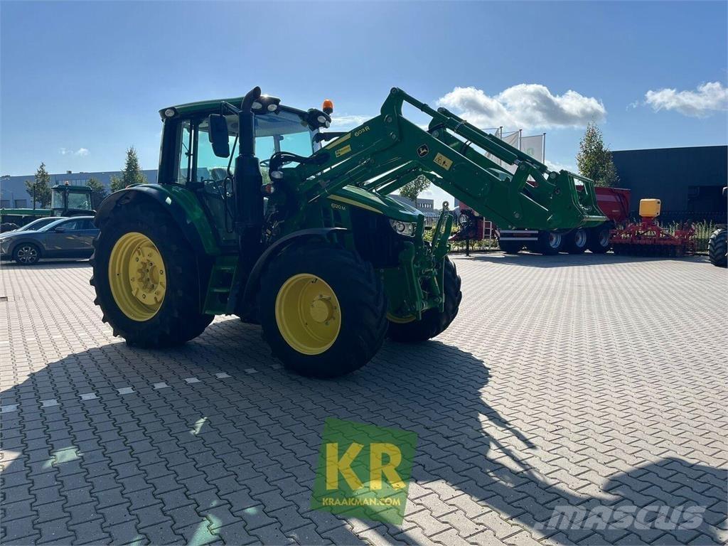 John Deere 6120M Traktoriai