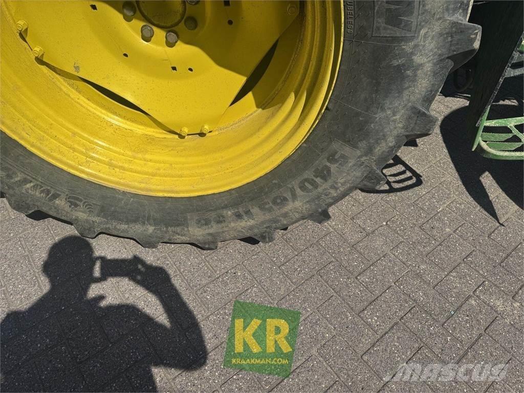 John Deere 6130 Traktoriai