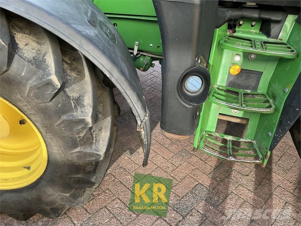John Deere 6130R Traktoriai