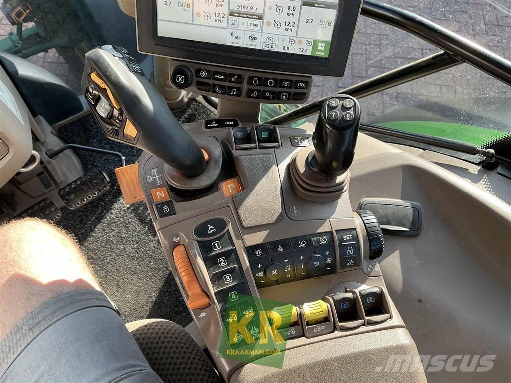 John Deere 6130R Traktoriai