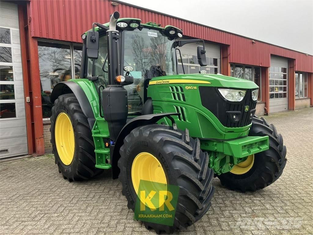 John Deere 6140M Traktoriai