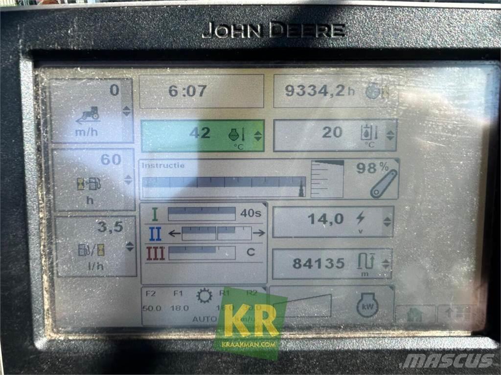 John Deere 6150R Traktoriai